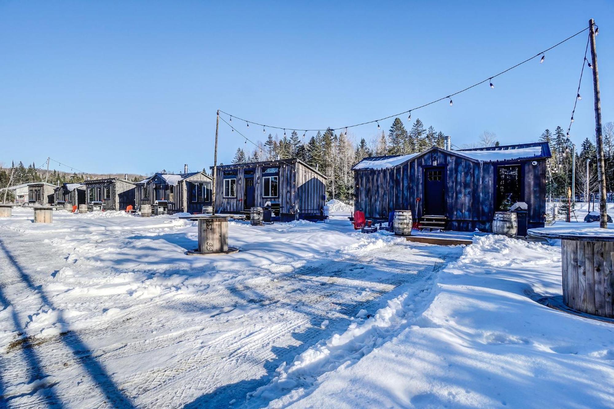 Your Cozy Cabin Retreat Saint-Remi-d'Amherst Esterno foto
