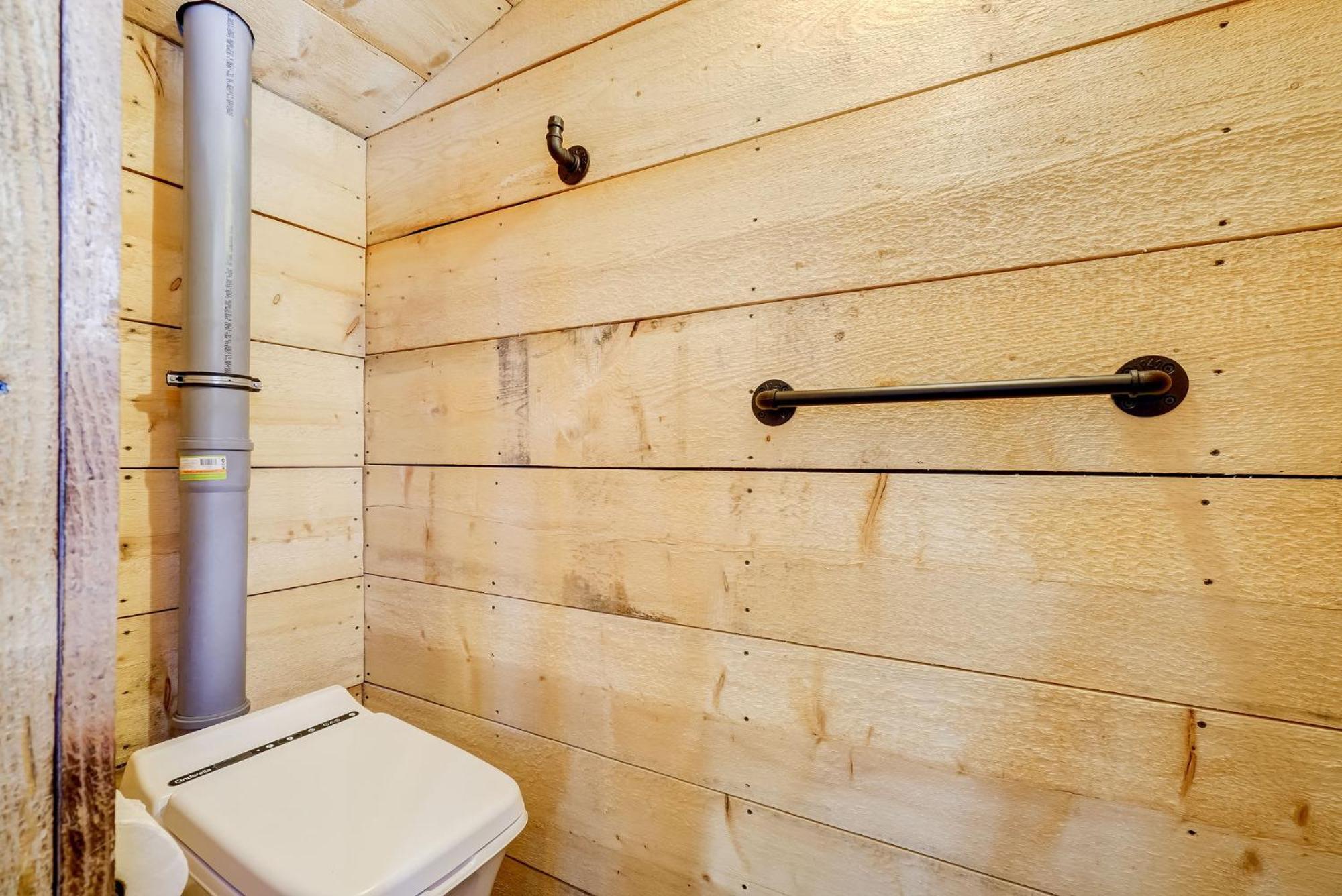 Your Cozy Cabin Retreat Saint-Remi-d'Amherst Esterno foto